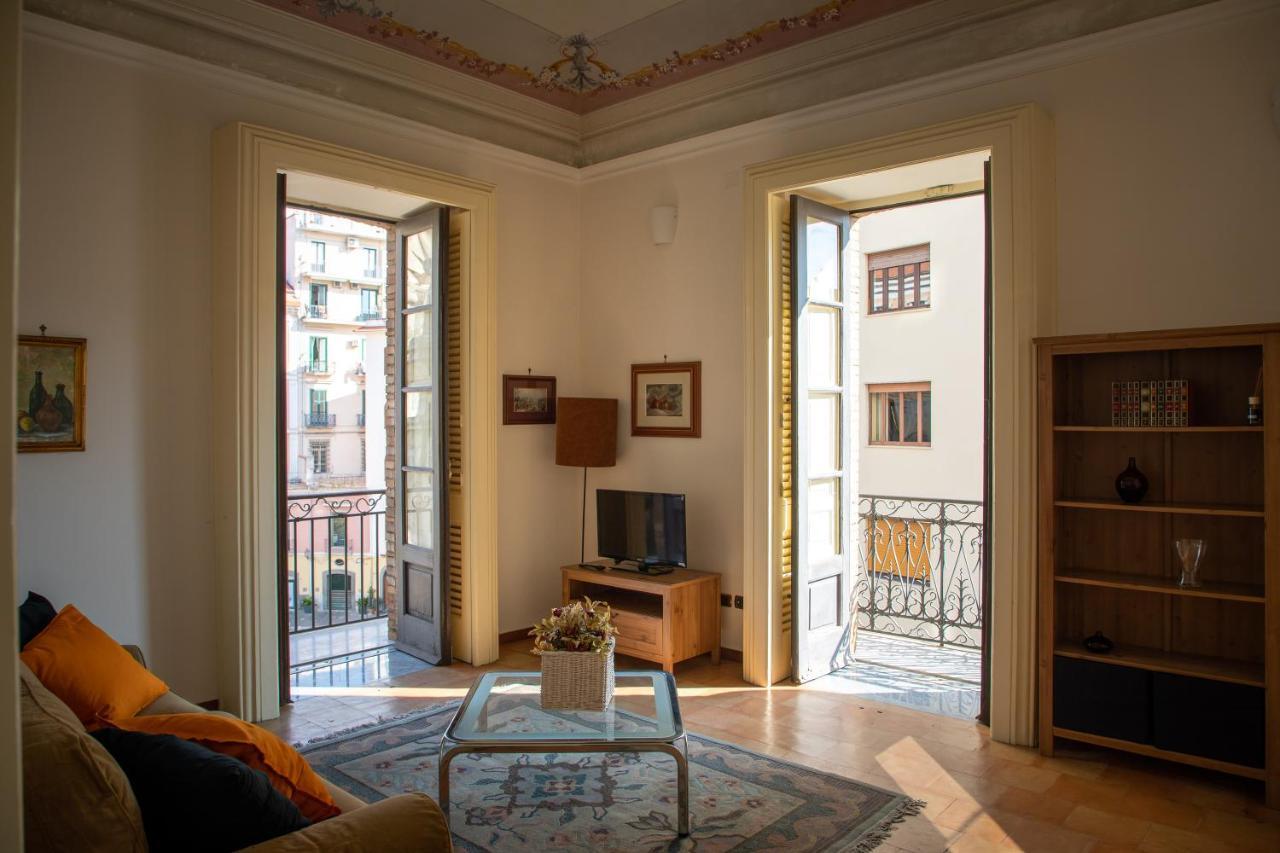 Flavio Gioia Suite Salerno Exterior photo